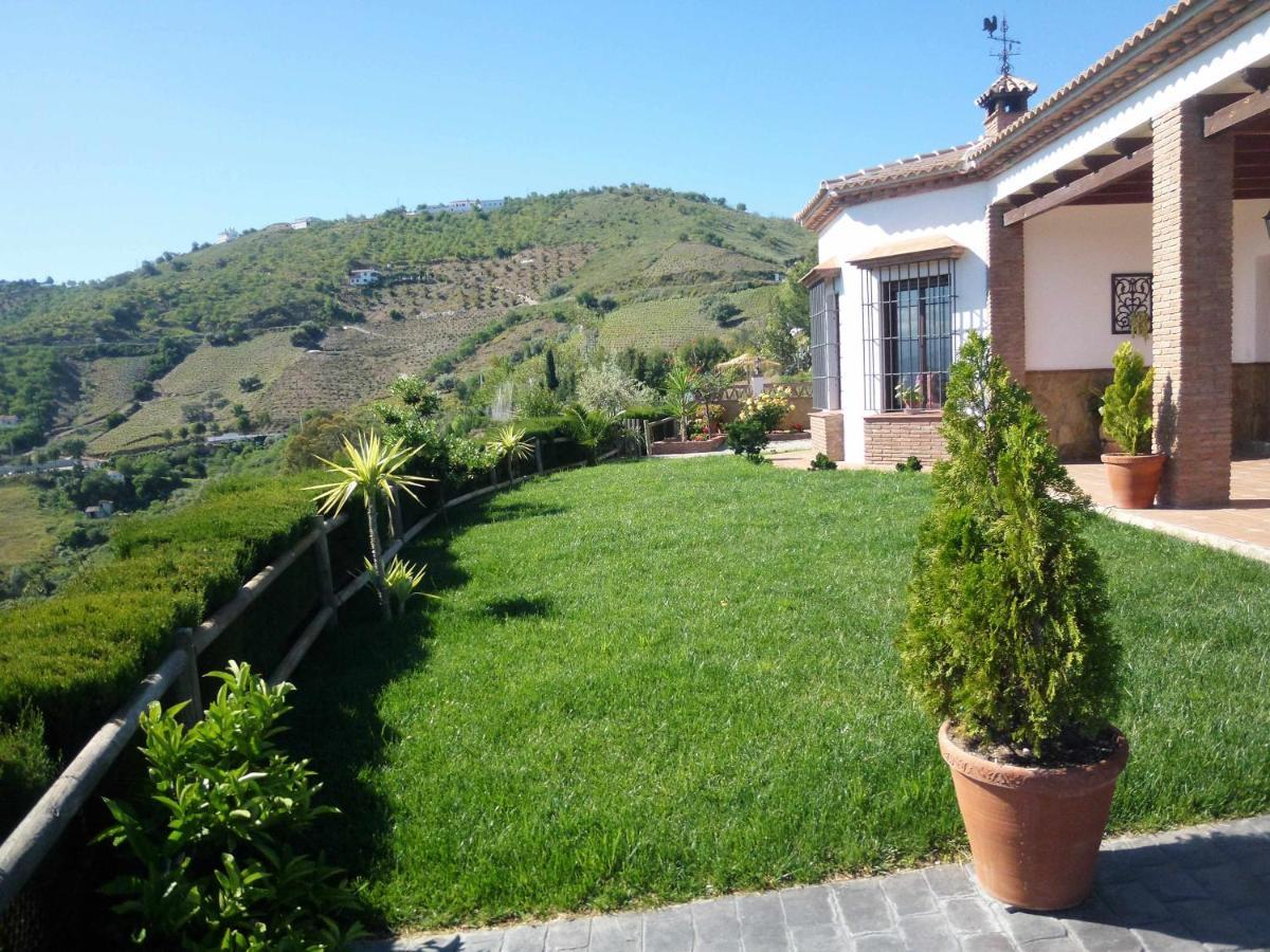 Casa Mirador Las claras Con Piscina privada jardin y AireAcodicionado Villa Iznate Exterior foto